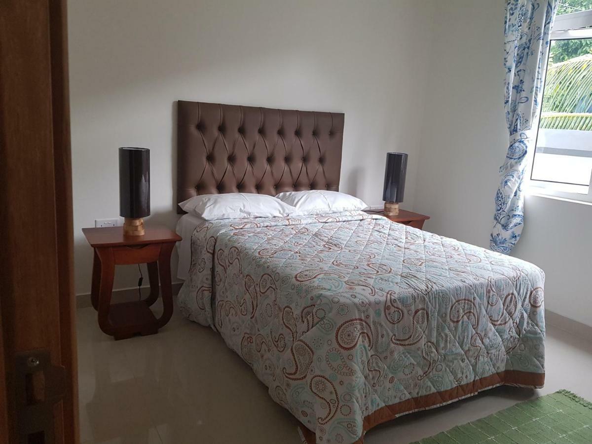 Maison Cattleya Selfcatering Apartment アンス・ロワイヤル エクステリア 写真