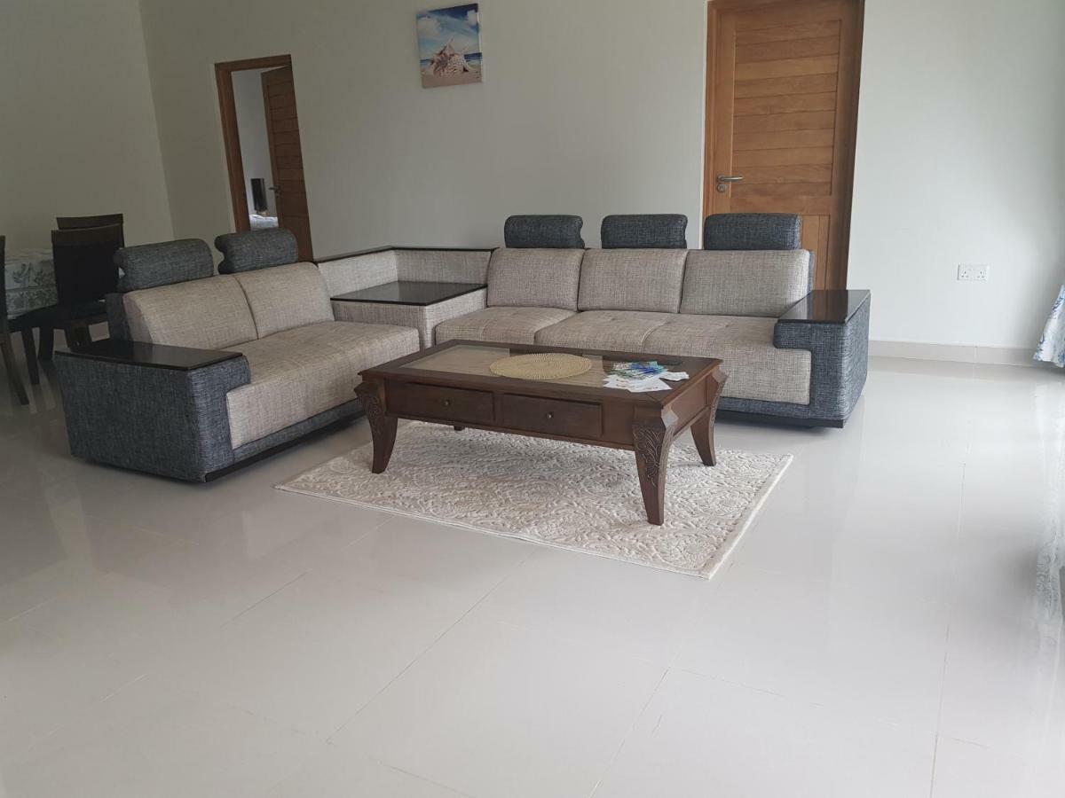 Maison Cattleya Selfcatering Apartment アンス・ロワイヤル エクステリア 写真
