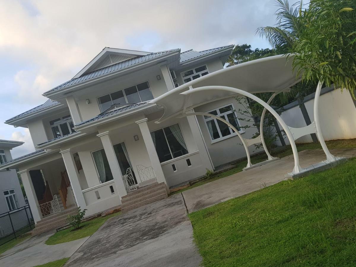 Maison Cattleya Selfcatering Apartment アンス・ロワイヤル エクステリア 写真
